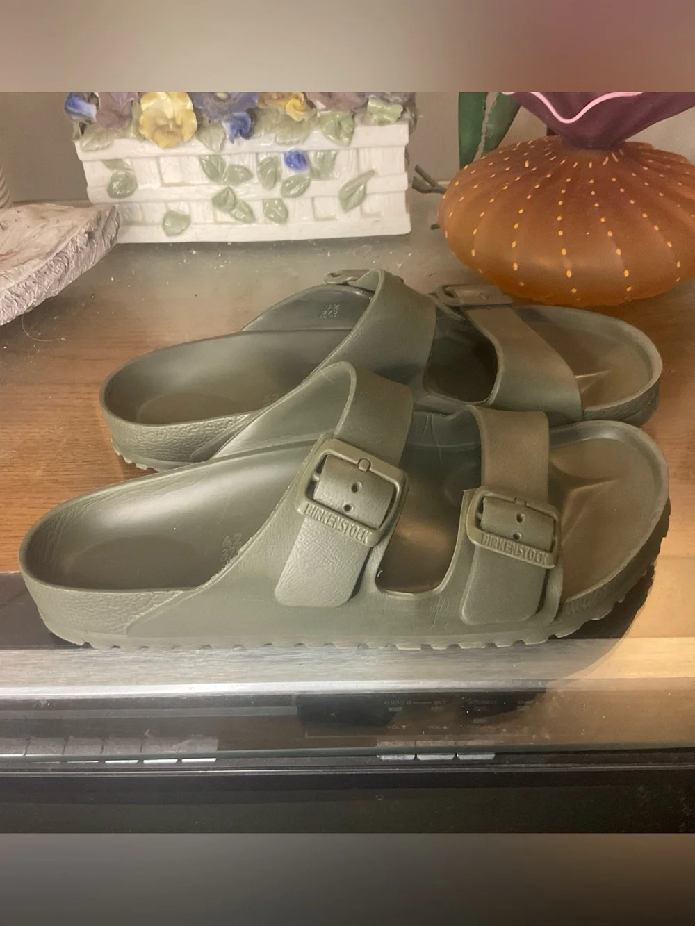 BIRKENSTOCK MENS ARIZONA KHAKI ESSENTIALS EVA SLIDE SANDALS 9-9.5 U.S. 42 EU NEW